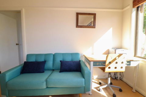 A Reflection On The Lake - Hotel WA 5