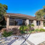 A Reflection On The Lake - Hotel WA 0