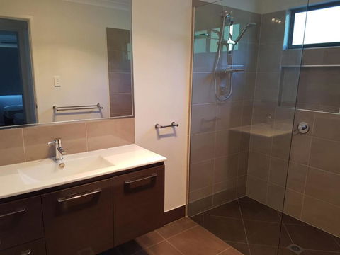 9 Ibis Court Pool Beach Volleyball Air Conditioning - Hotel WA 3