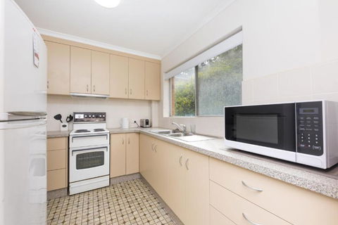 Dolphin Court 1 / 48 North Street - Hotel WA 6