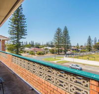 Seabreeze 5 Opposite Bowling Club - Hotel WA