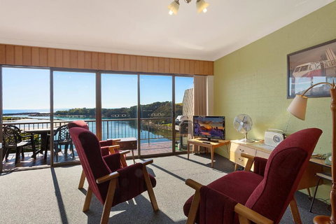 Pacific Pines Unit 6 - Hotel WA 5