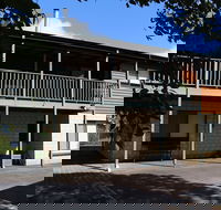 Waterside View - Hotel WA