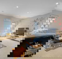 Gorgeous 4BR Home in Point Cook - Hotel WA