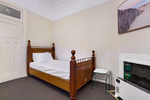Drummoyne 3 Bedroom Home (62ALE) - Hotel WA 1