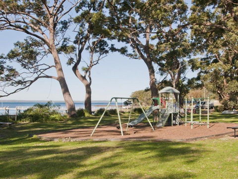 Crystal Blue Views Across The Bay - Hotel WA 6