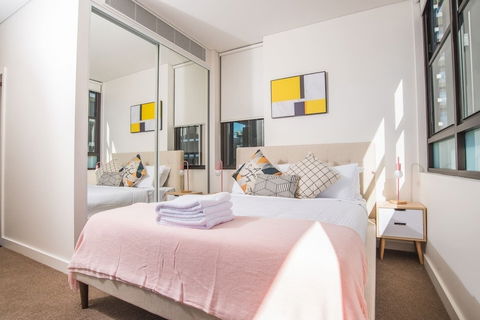 Serene Leichhardt 2bed2bath APT - Hotel WA 5