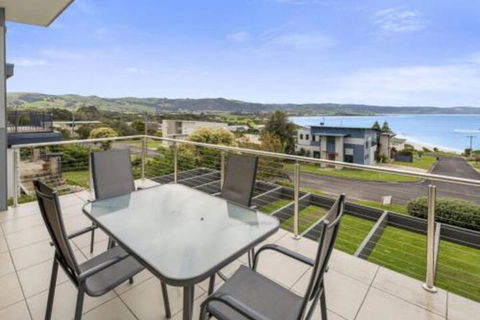 SEA SPECTACULAR Seconds From The Beach! - Hotel WA 7
