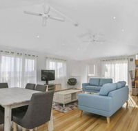 SEAVIEW ocean views from a modern townhouse - Hotel WA