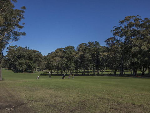 Championship Golf Course On Your Back Door - Hotel WA 2