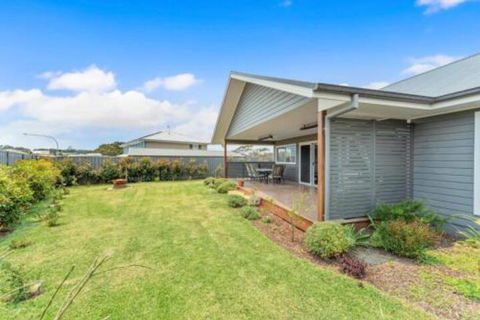 Ontario Way 1 Burrill Lake - Hotel WA 4
