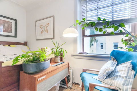 Beautiful Lush & Green Oasis Studio Apartment - Hotel WA 5