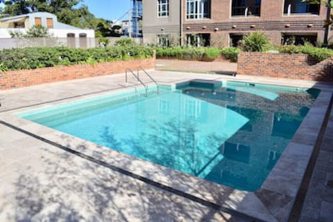 Cosy Newtown Studio Apartment With Swimming Pool - Hotel WA 2