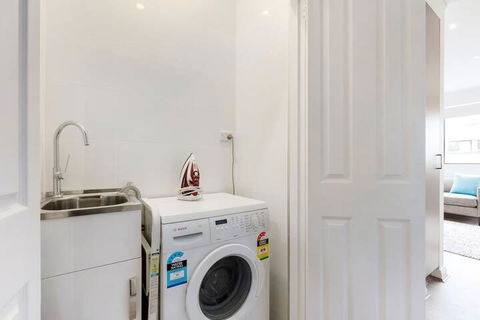 Spacious & Sunny 1 Bdrm In Surry Hills - FOV - Hotel WA 7
