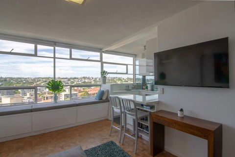 Bright 1 Bedroom Studio With Amazing City Views - Hotel WA 7