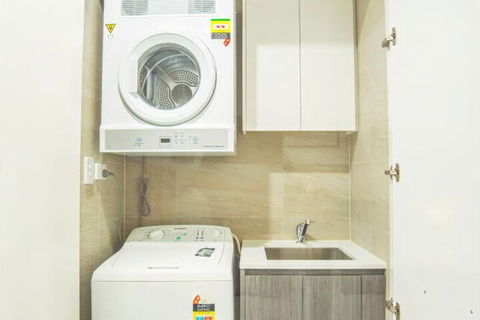 Cozy Studio Near Eastvilliage Shopping Center - Hotel WA 4