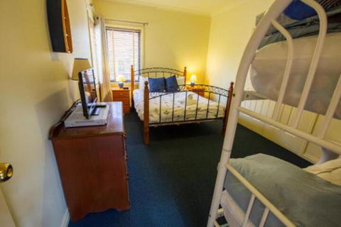 A Mariners Place BEST Location In Town! - Hotel WA 1