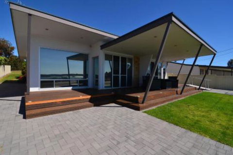 Beachview - Hotel WA 6