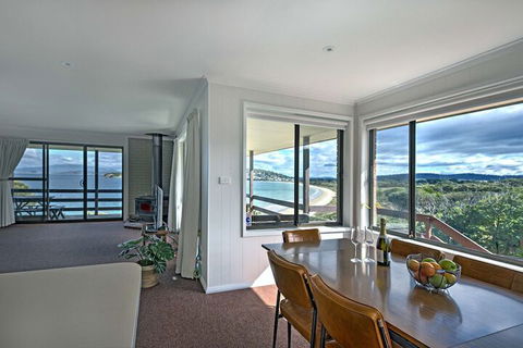 Stones Throw - Hotel WA 2