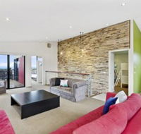 Ocean Views on Nicholson - Hotel WA