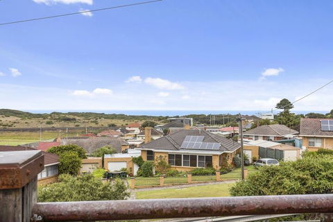 Ocean Views On Nicholson - Hotel WA 4