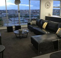 Sub Penthouse On Barkly Street - Hotel WA