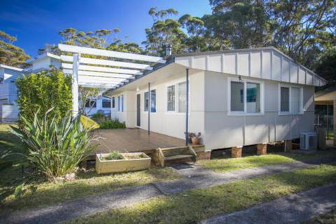 MOLLYMOOK BEACH COTTAGE - Hotel WA 3