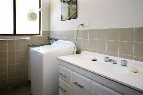 3 Bedroom House At Garuwa Street - Hotel WA 2