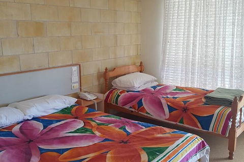 A Country View Motel - Ilbilbie - Hotel WA 3