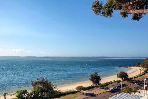 3 Bedroom House Classic View 2 / 49 Victoria Parade FREE WIFI - Hotel WA 4