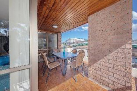 2 Bedroom Apartment Kamilaroi - Hotel WA 3