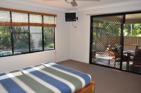 12 Satinwood Drive Family Home With Swimming Pool Located In Natural Bushland & Close To Beach - Hotel WA 5