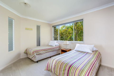 Rainbow Views Rainbow Beach Stunning Ocean Views & A Swimming Pool - Hotel WA 5