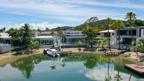 Go With The Flow Noosa Sound - Hotel WA 5