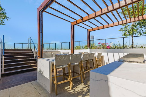 FV Dream 2 BED Apt+ Pool+ Free Parking Qfv211-16 - Hotel WA 0