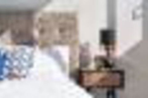 Sylish New Apartment For 6 With Parking In Penrith - Hotel WA 5