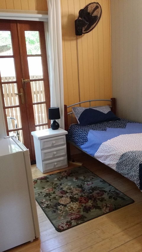 Minto Hostel - Hotel WA 6