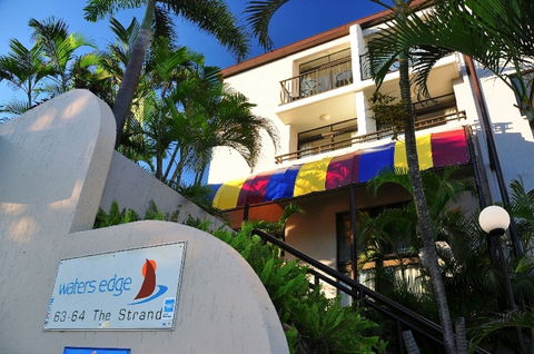 Waters Edge The Strand - Hotel WA 1