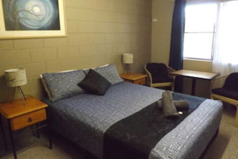 Sunbird Motel - Hotel WA 7