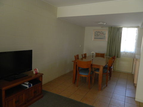 Coachman Motel - Hotel WA 4