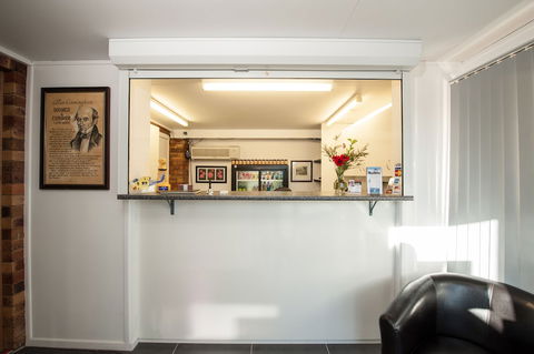 Allan Cunningham Motel - Hotel WA 4