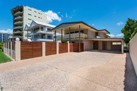 City-ville Luxury Apartments & Motel - Hotel WA 2