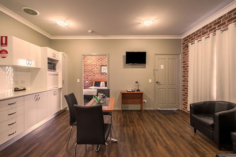 Akuna Motor Inn And Apartments - Hotel WA 6