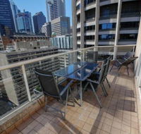 Bond 1603 - Hotel WA
