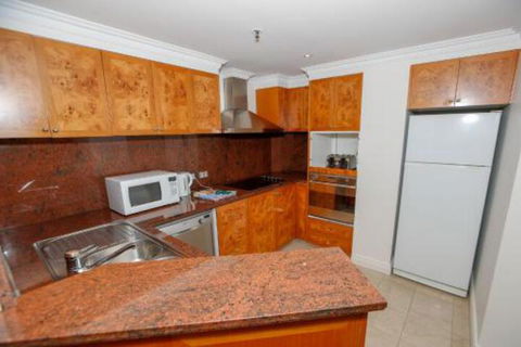 Bond 1603 - Hotel WA 4