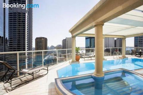 Bond 215 - Hotel WA 4