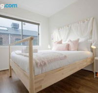 109Cozy Cranbourne Family House5Bed2Bath2Parking - Hotel WA