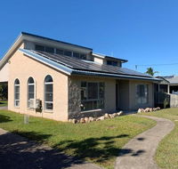 11 Anchovy Street Tin Can Bay Summer Haven coastal retreat - Hotel WA