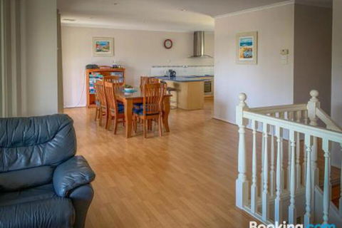 Endeavour 6 - Hotel WA 6