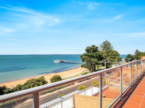 Beachfront Penthouse Cowes - Hotel WA 1
